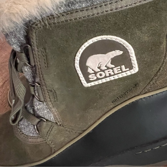 SOREL Tivoli olive green suede snow boot - Picture 6 of 13